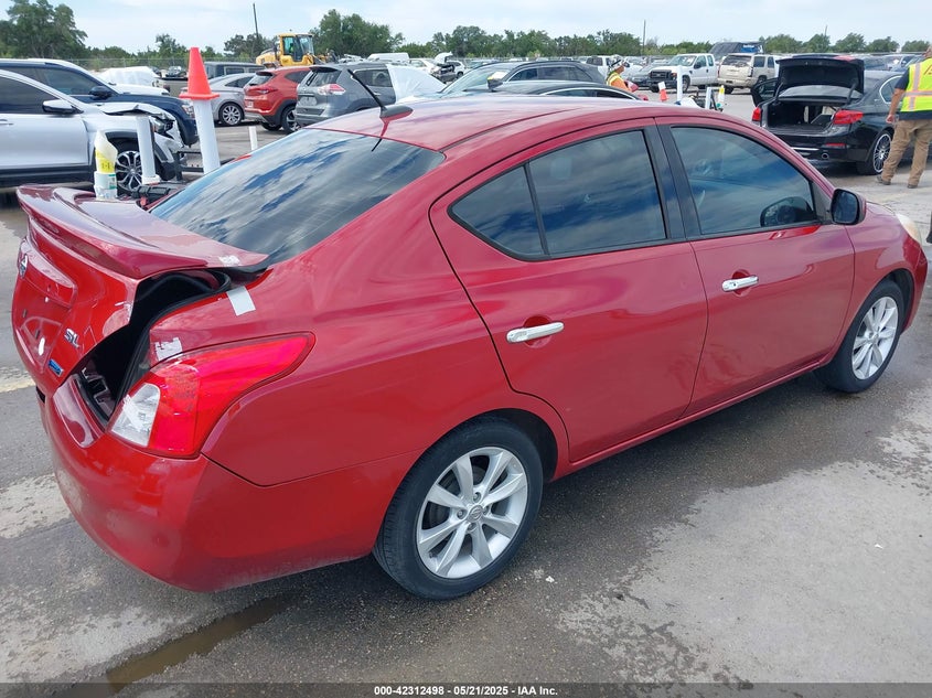 2014 NISSAN VERSA 1.6 SL - 3N1CN7AP7EL811388