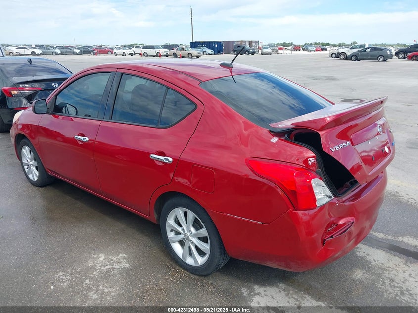 2014 NISSAN VERSA 1.6 SL - 3N1CN7AP7EL811388