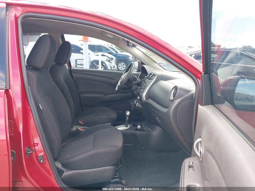 2014 NISSAN VERSA 1.6 SL - 3N1CN7AP7EL811388