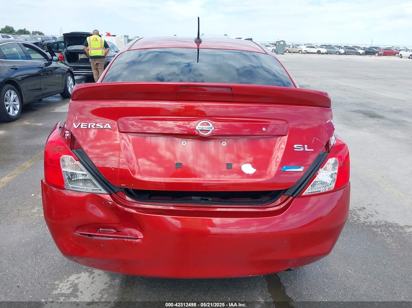 2014 NISSAN VERSA 1.6 SL - 3N1CN7AP7EL811388