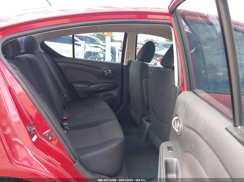 2014 NISSAN VERSA 1.6 SL - 3N1CN7AP7EL811388