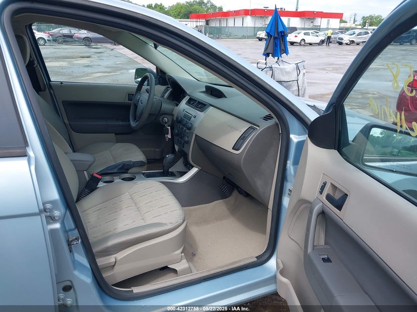 2009 FORD FOCUS VIN: 1FAHP35N69W184400
