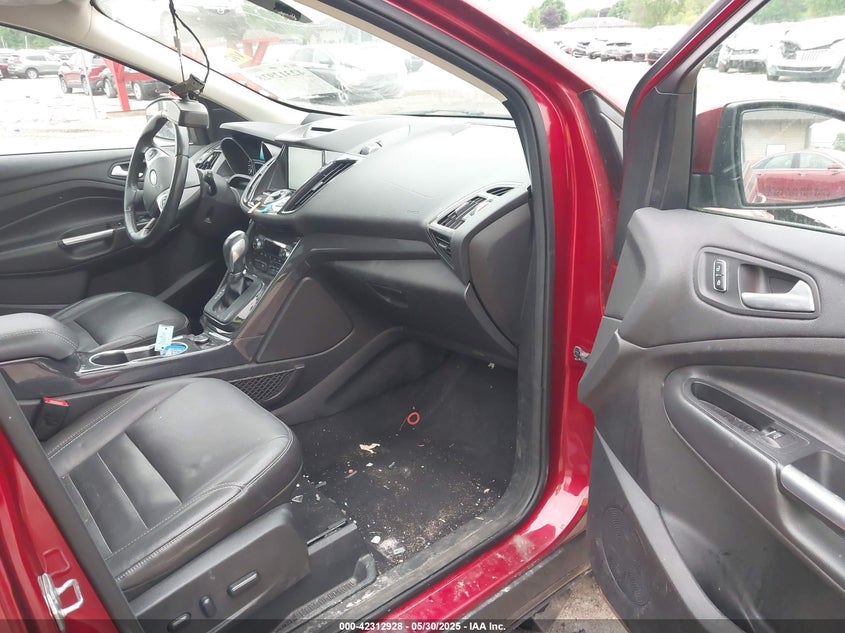 2015 FORD ESCAPE VIN: 1FMCU9J96FUC02177