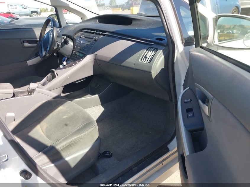 2011 TOYOTA PRIUS VIN: JTDKN3DU5B5315522