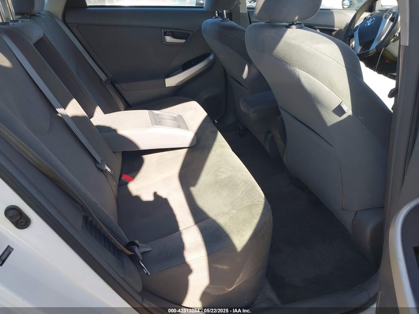 2011 TOYOTA PRIUS VIN: JTDKN3DU5B5315522