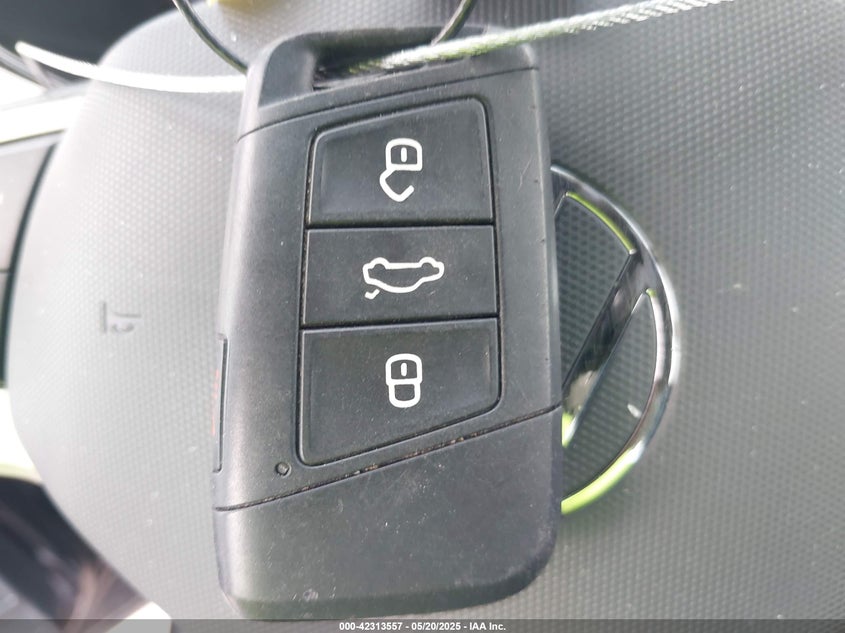 2024 VOLKSWAGEN TAOS VIN: 3VV5X7B23RM001812