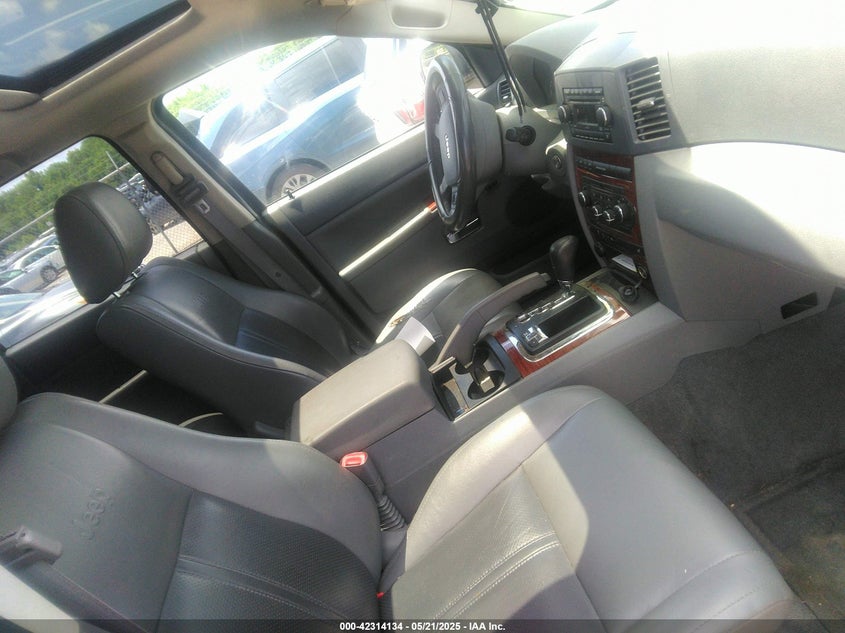 2006 JEEP GRAND CHEROKEE VIN: 1J4HR58N16C355332