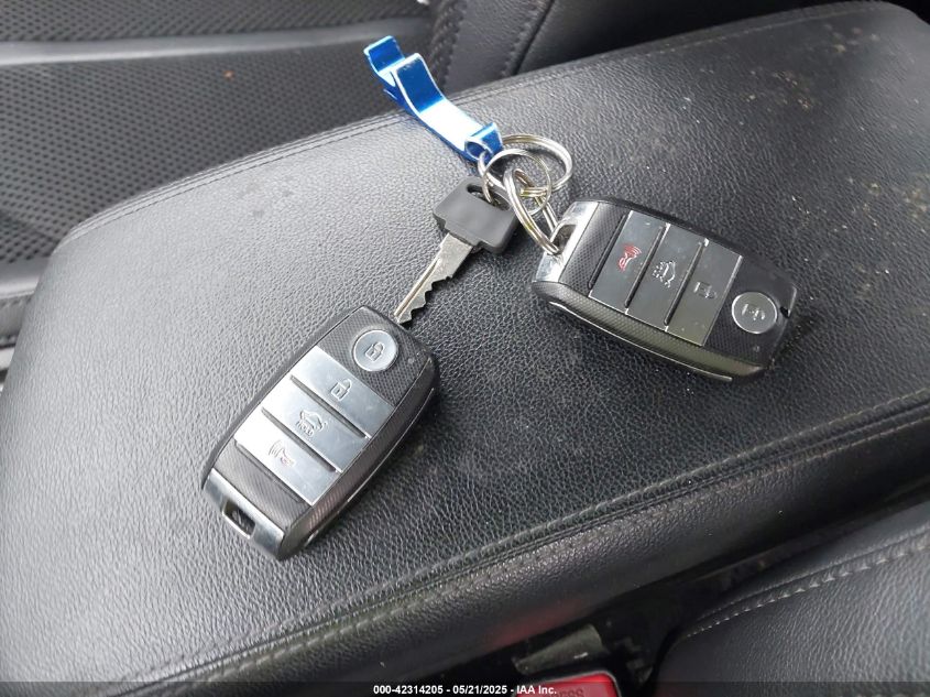 2020 Kia Optima S VIN: 5XXGT4L39LG401326 Lot: 42314205