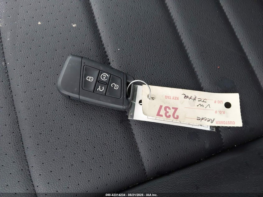 2023 VOLKSWAGEN JETTA 1.5T SE - 3VW7M7BUXPM038075