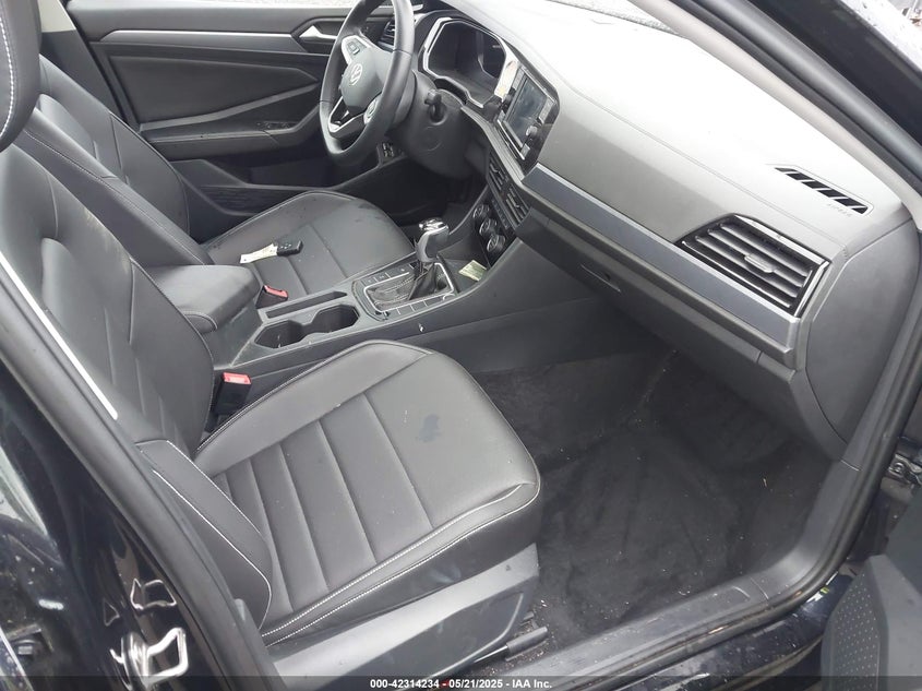 2023 VOLKSWAGEN JETTA 1.5T SE - 3VW7M7BUXPM038075