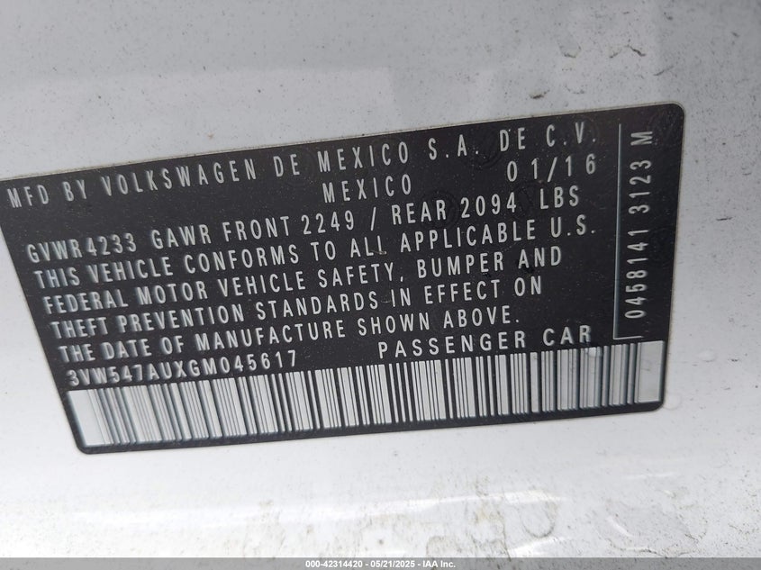 2016 VOLKSWAGEN GOLF GTI SE W/PERFORMANCE PACKAGE 4-DOOR - 3VW547AUXGM045617
