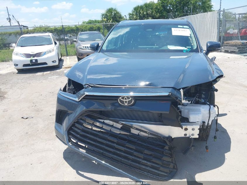 2025 Toyota Highlander - 5TDAAAB56SS084261