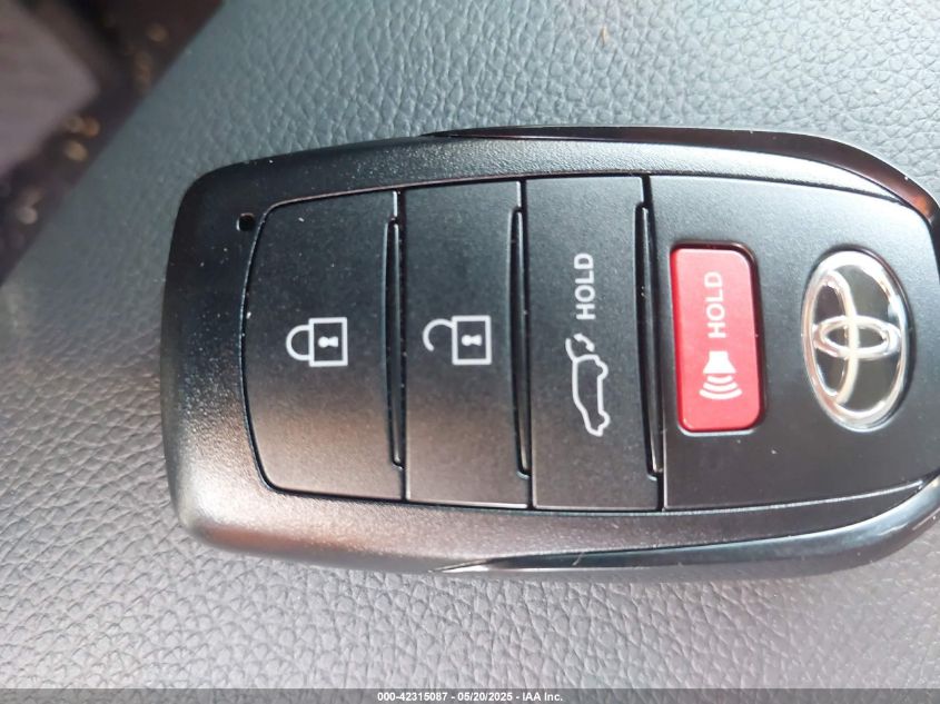 2025 Toyota Highlander - 5TDAAAB56SS084261