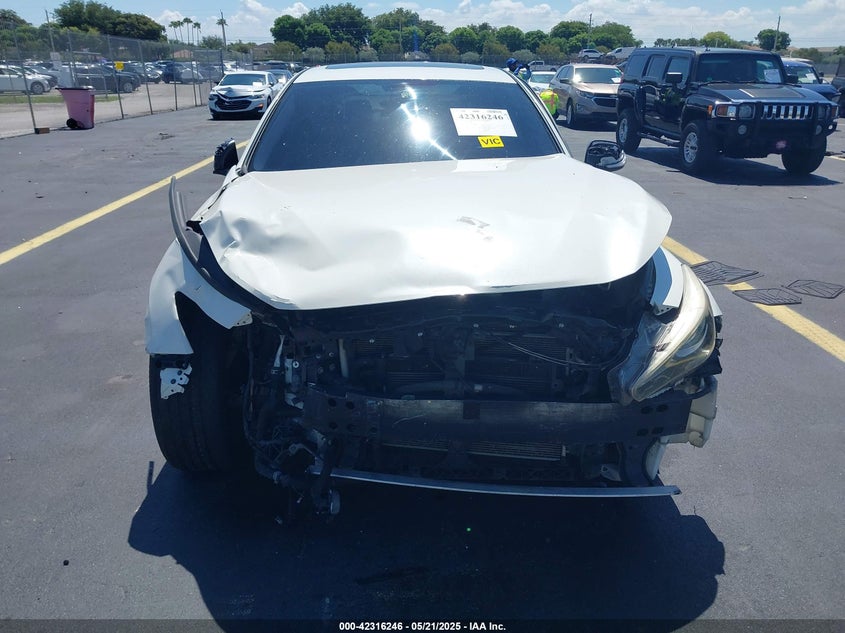 2018 INFINITI Q50 3.0T LUXE - JN1EV7AP3JM357441