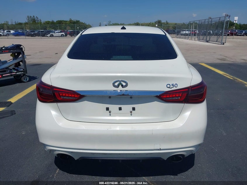 2018 INFINITI Q50 3.0T LUXE - JN1EV7AP3JM357441