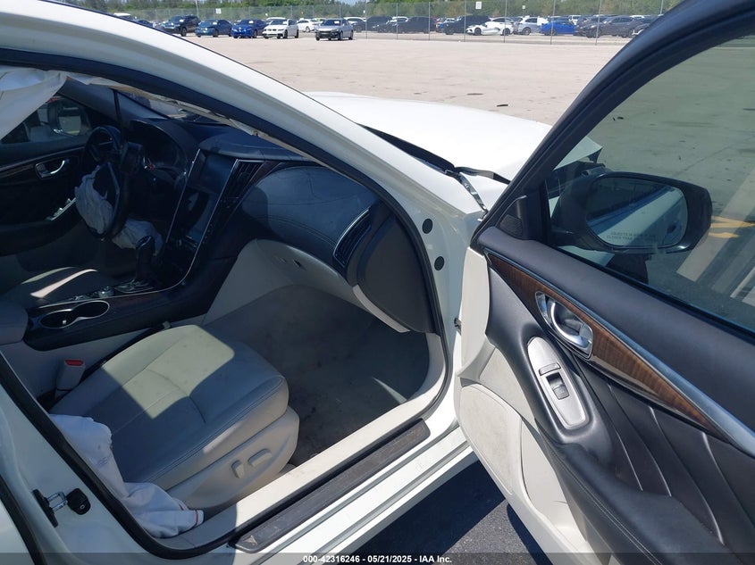 2018 INFINITI Q50 3.0T LUXE - JN1EV7AP3JM357441