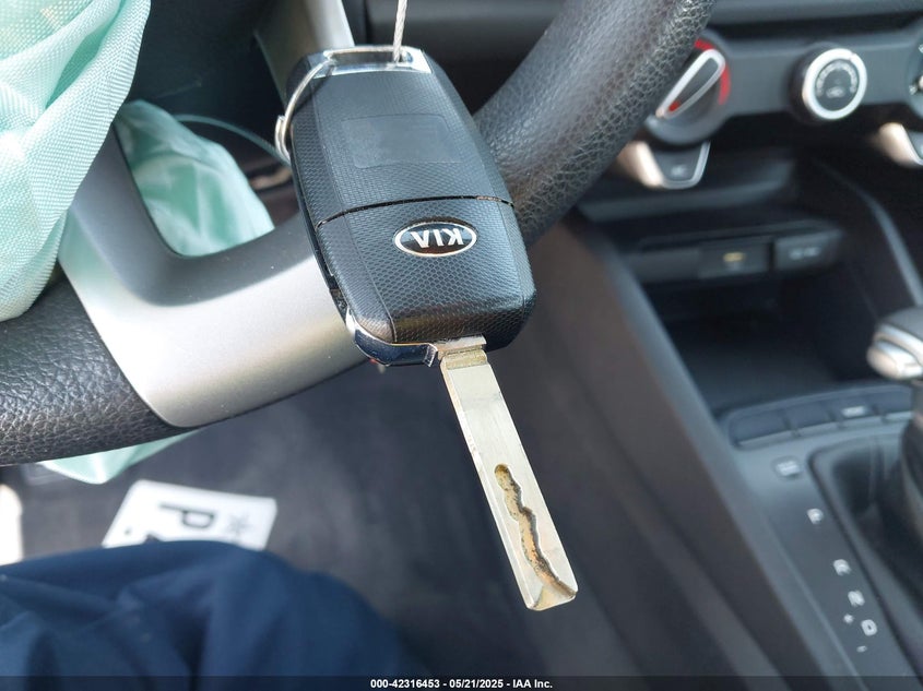 2021 KIA RIO VIN: 3KPA24AD7ME406152