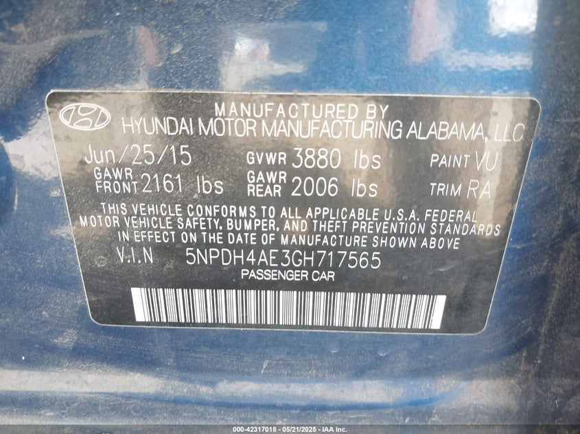 2016 HYUNDAI ELANTRA VIN: 5NPDH4AE3GH717565
