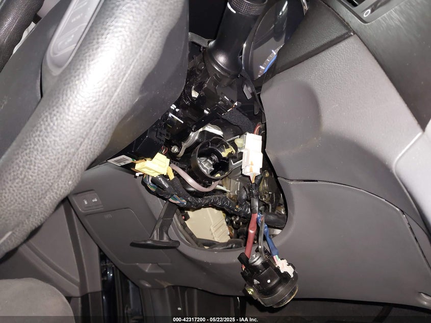 2014 HYUNDAI SONATA VIN: 5NPEB4AC1EH869538