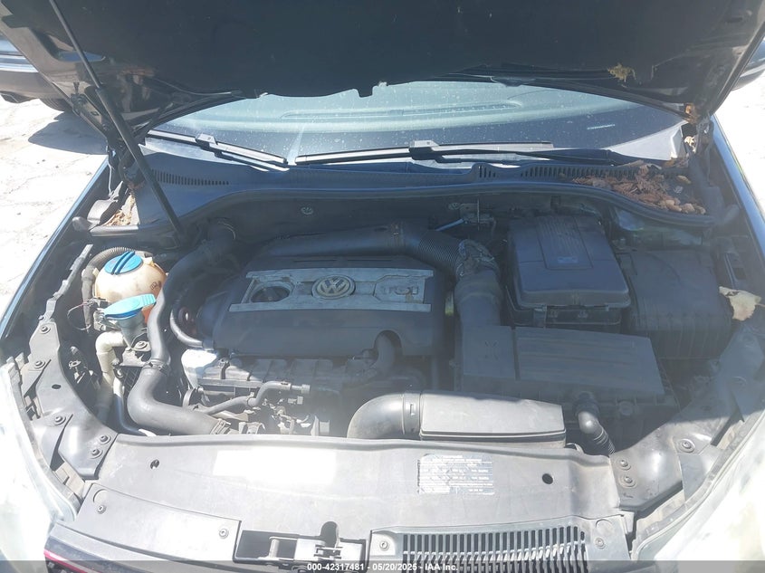 2010 VOLKSWAGEN GTI VIN: WVWHD9AJ0AW283372