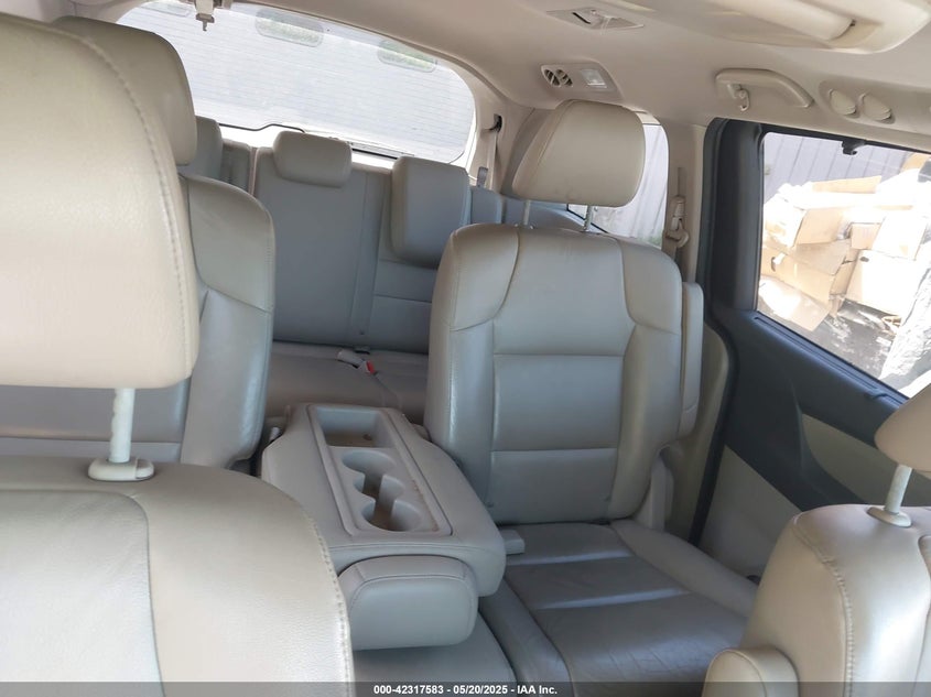2011 HONDA ODYSSEY VIN: 5FNRL5H69BB078950