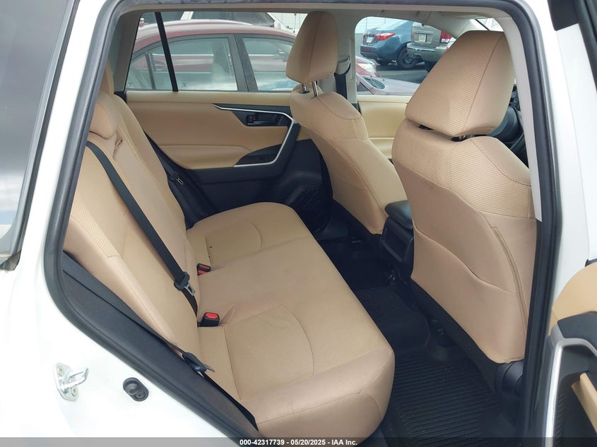 2021 TOYOTA RAV4 LE - 2T3G1RFV3MC170262