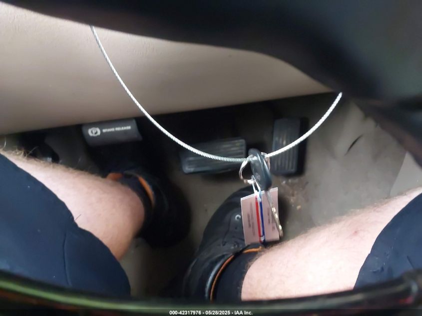 2001 Chevrolet Silverado 1500 Lt VIN: 1GCEK19T11E200991 Lot: 42317976