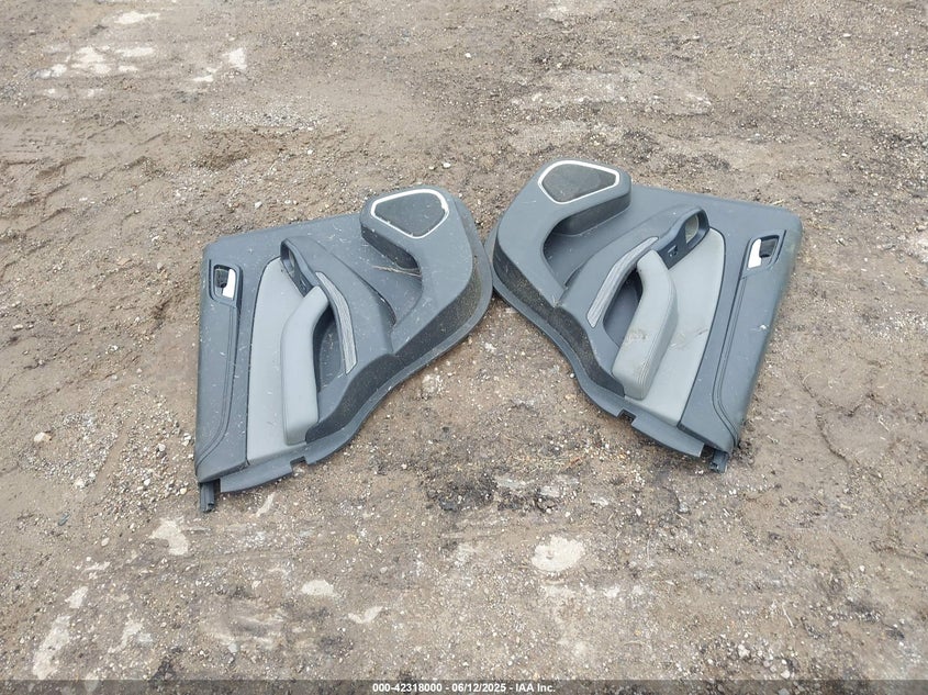 2015 CHEVROLET TAHOE LT 1GNSCBKC4FR183580