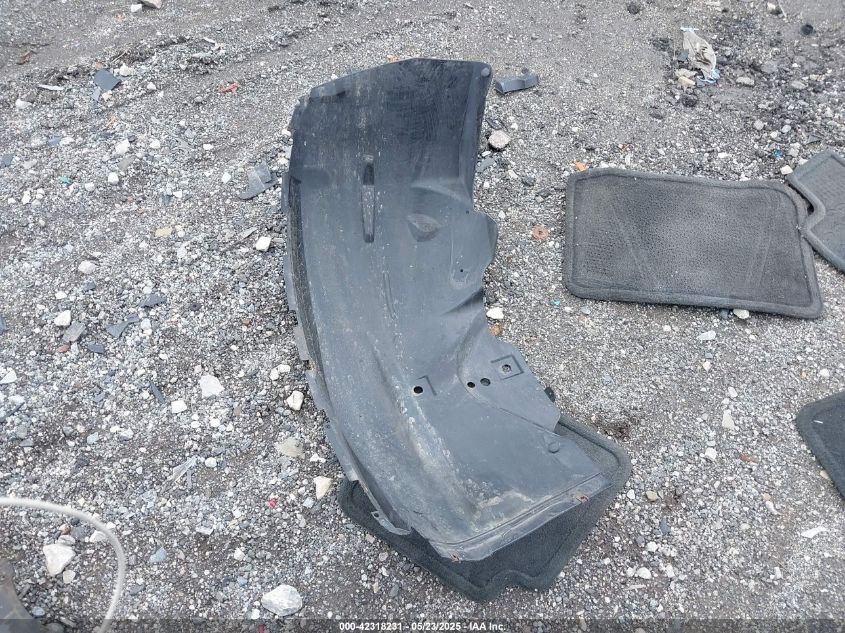 2004 Ford Explorer Xls VIN: 1FMZU72K14UA19301 Lot: 42318231