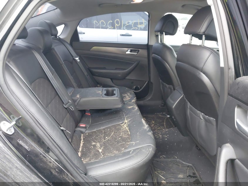2015 HYUNDAI SONATA VIN: 5NPE34AF0FH106063