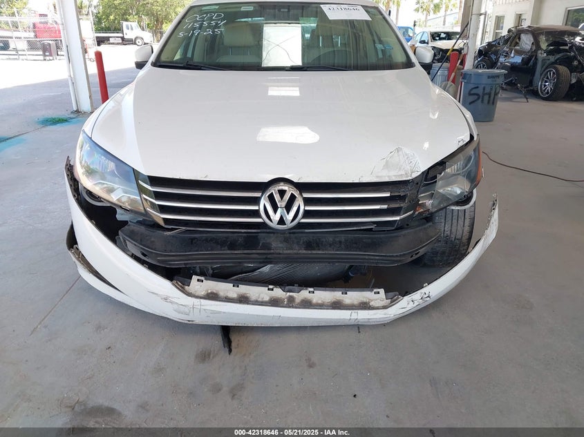2013 VOLKSWAGEN PASSAT 2.5L SE - 1VWBP7A39DC114411