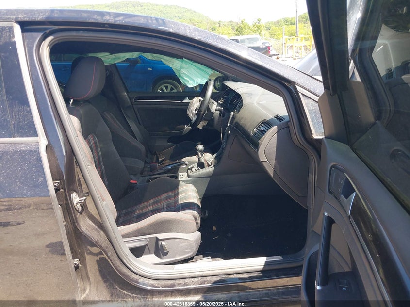 2017 VOLKSWAGEN GOLF GTI SPORT 4-DOOR 3VW547AU2HM002987