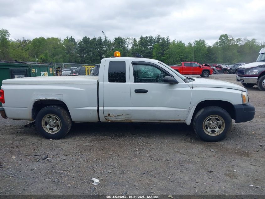 2007 Dodge Dakota St VIN: 1D7HW22K07S20496 Lot: 42319252