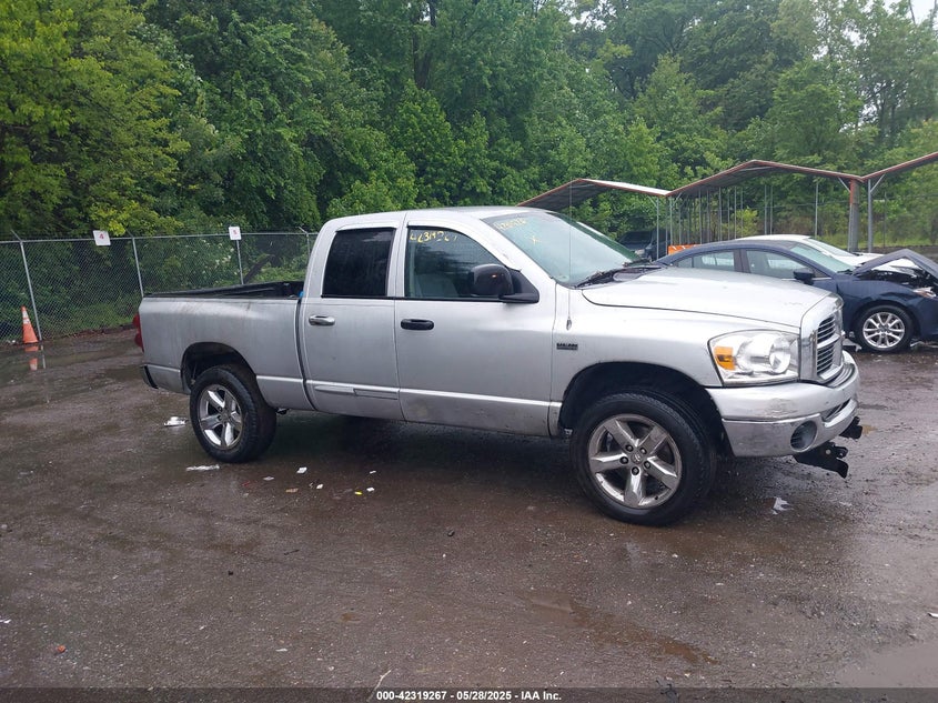 2007 Dodge Ram 1500 Slt/Trx4 Off Road/Sport VIN: 1D7HU18247S134369 Lot: 42319267