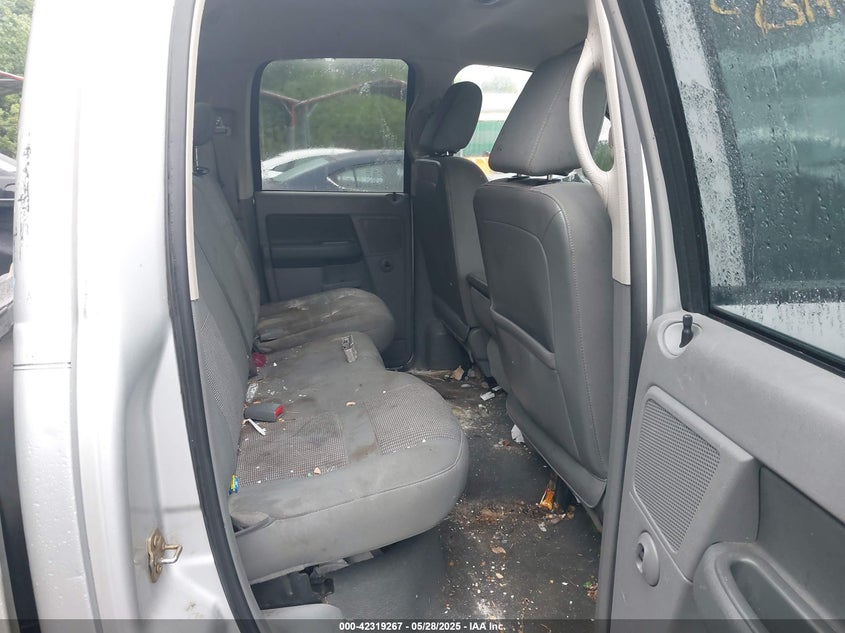 2007 Dodge Ram 1500 Slt/Trx4 Off Road/Sport VIN: 1D7HU18247S134369 Lot: 42319267