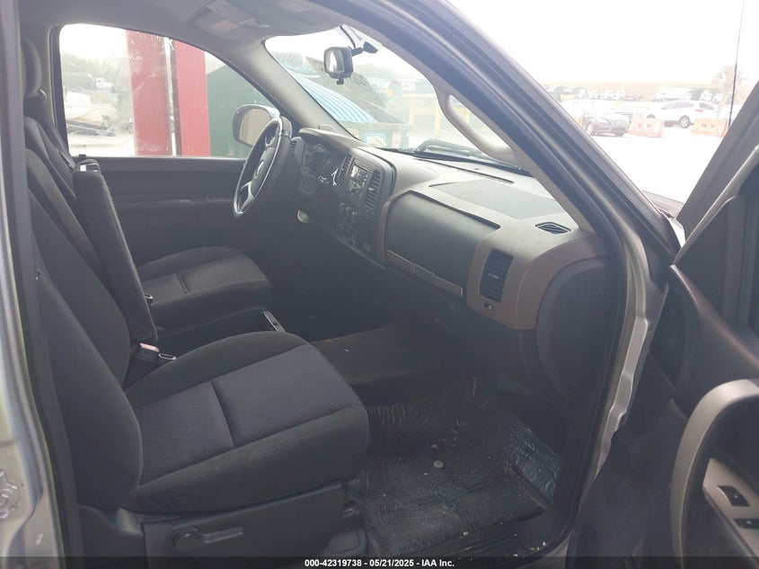 2010 CHEVROLET SILVERADO VIN: 3GCRCSE05AG151576