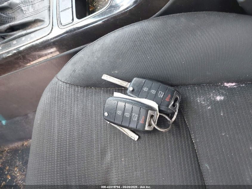 2014 Kia Sorento Lx VIN: 5XYKT3A61EG535893 Lot: 42319794