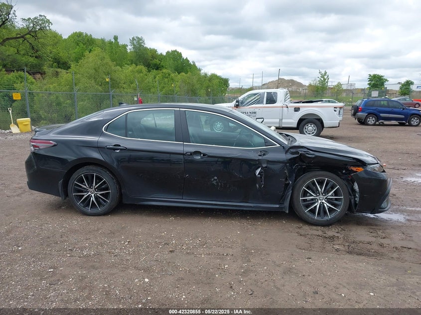 2022 TOYOTA CAMRY VIN: 4T1G11AK7NU065411