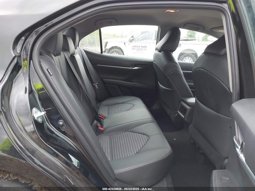 2022 TOYOTA CAMRY VIN: 4T1G11AK7NU065411