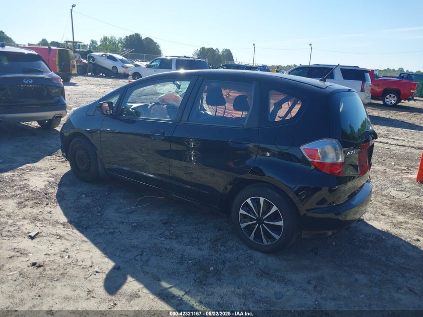 2013 HONDA FIT - JHMGE8H31DC020158