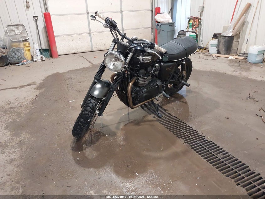 2015 TRIUMPH MOTORCYCLE BONNEVILLE T100 SMT910K11FT703433