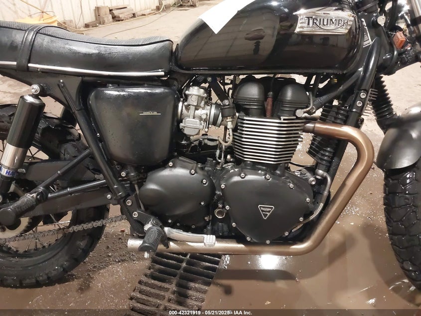 2015 TRIUMPH MOTORCYCLE BONNEVILLE T100 SMT910K11FT703433