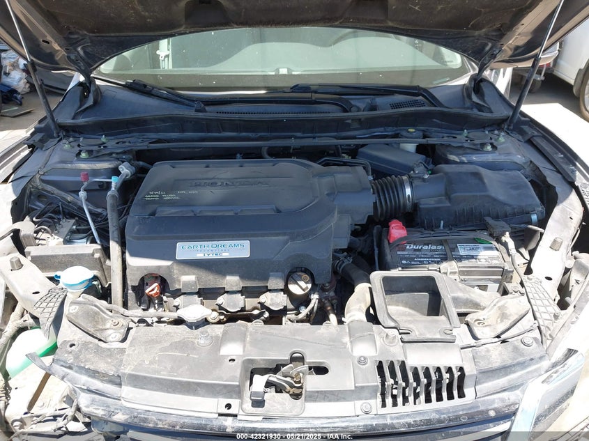 2013 HONDA ACCORD VIN: 1HGCR3F97DA046789