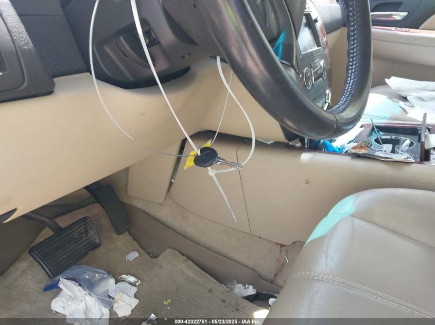 2008 Chevrolet Suburban 1500 Ltz VIN: 1GNFC16088R230155 Lot: 42322751