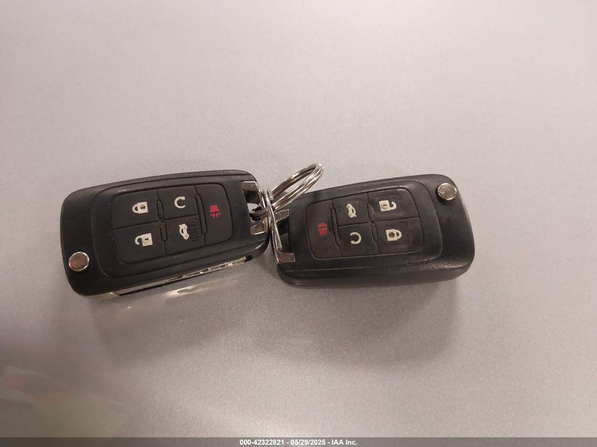 2017 GMC TERRAIN SLT - 2GKFLUE30H6232780