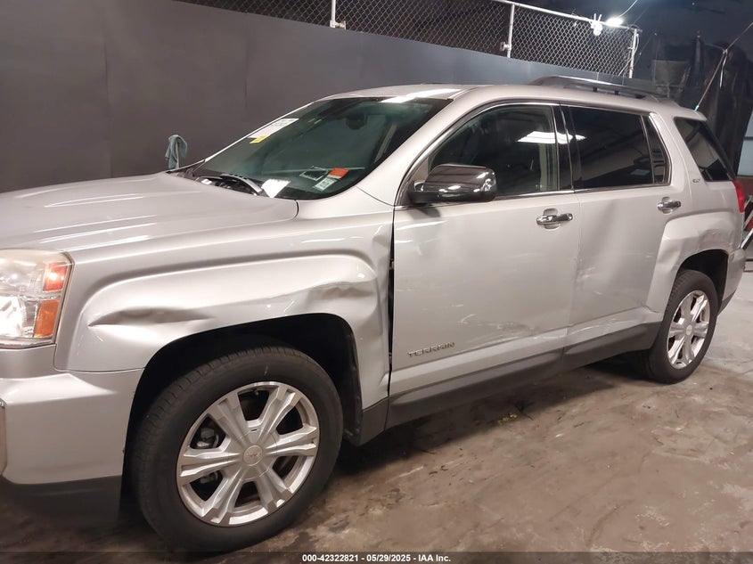 2017 GMC TERRAIN SLT - 2GKFLUE30H6232780
