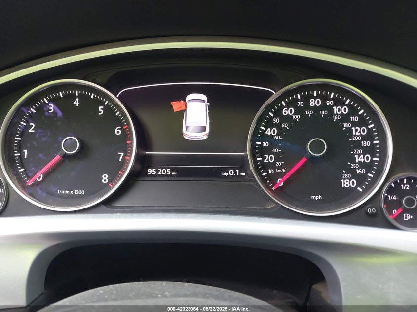 2015 VOLKSWAGEN TOUAREG V6 LUX - WVGEF9BP0FD002928