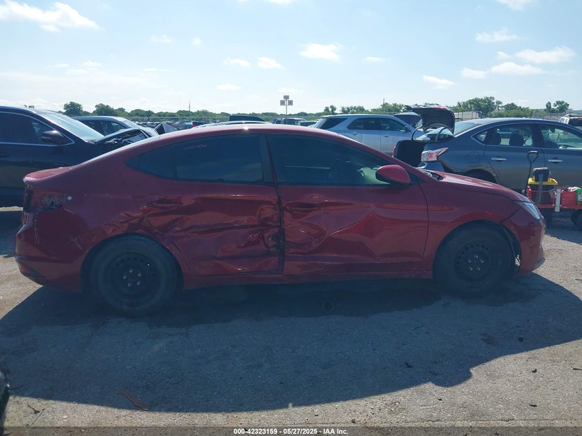 2020 HYUNDAI ELANTRA SE KMHD74LF3LU989117