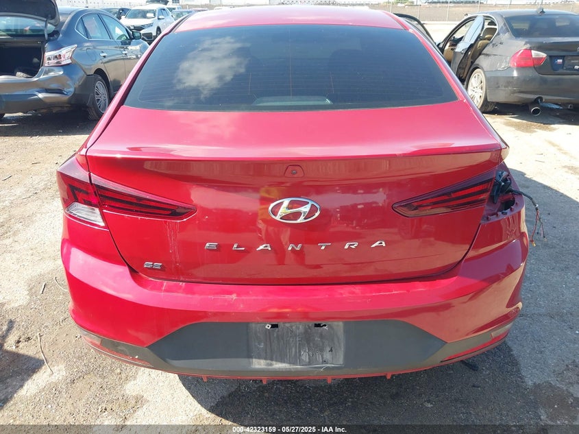 2020 HYUNDAI ELANTRA SE KMHD74LF3LU989117