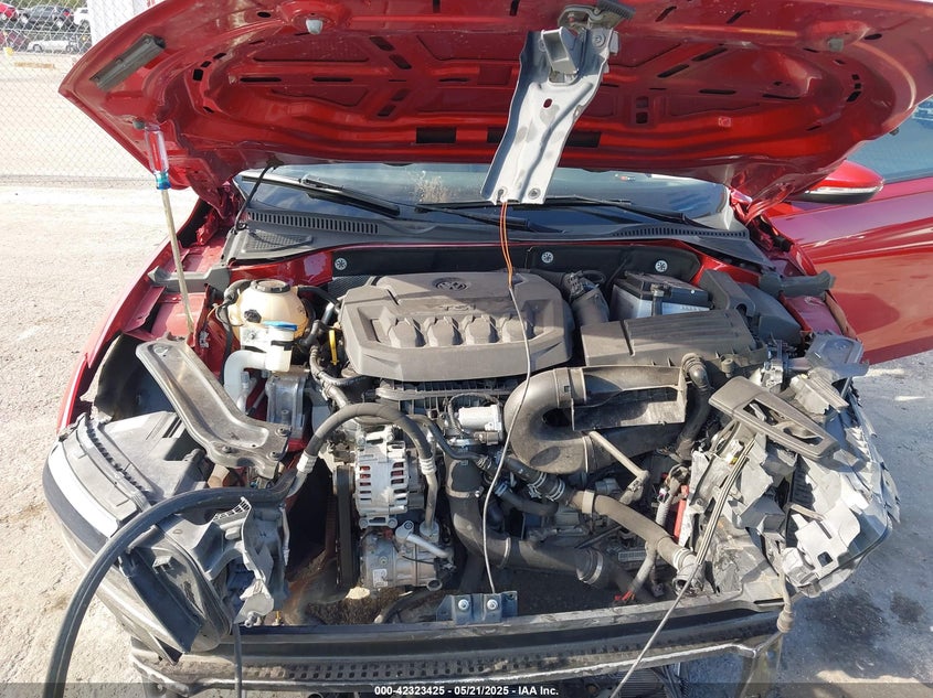 2020 VOLKSWAGEN PASSAT 2.0T R-LINE - 1VWMA7A36LC020561